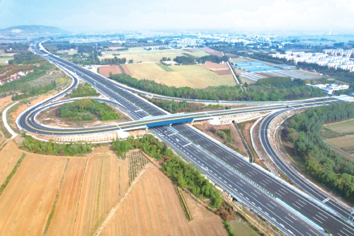 项目强省会|济菏高速改扩建四标段竣工通车 “双向八车道”通车里程达91公里