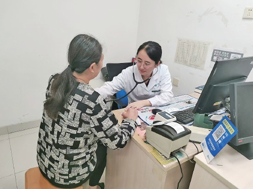 执医者之笔　绘生命之彩 济南市历下区人民医院心内科托起患者“心”希望