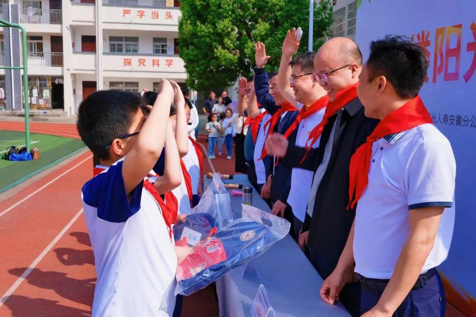 ?阳光人寿：持续助力乡村振兴 多元化帮扶显成效