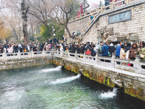 春节假日“热辣” 文旅市场“滚烫” 济南市30家景区1日实现营收1716.2万元