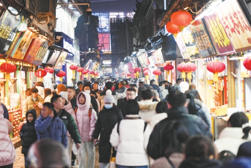 春节假日“热辣” 文旅市场“滚烫” 济南市30家景区1日实现营收1716.2万元
