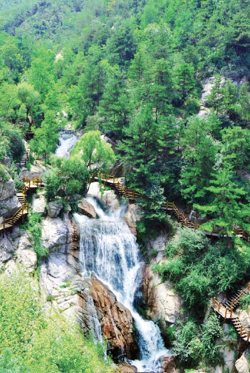 邂逅一城浪漫与美好！这个春天，总要来趟济南  