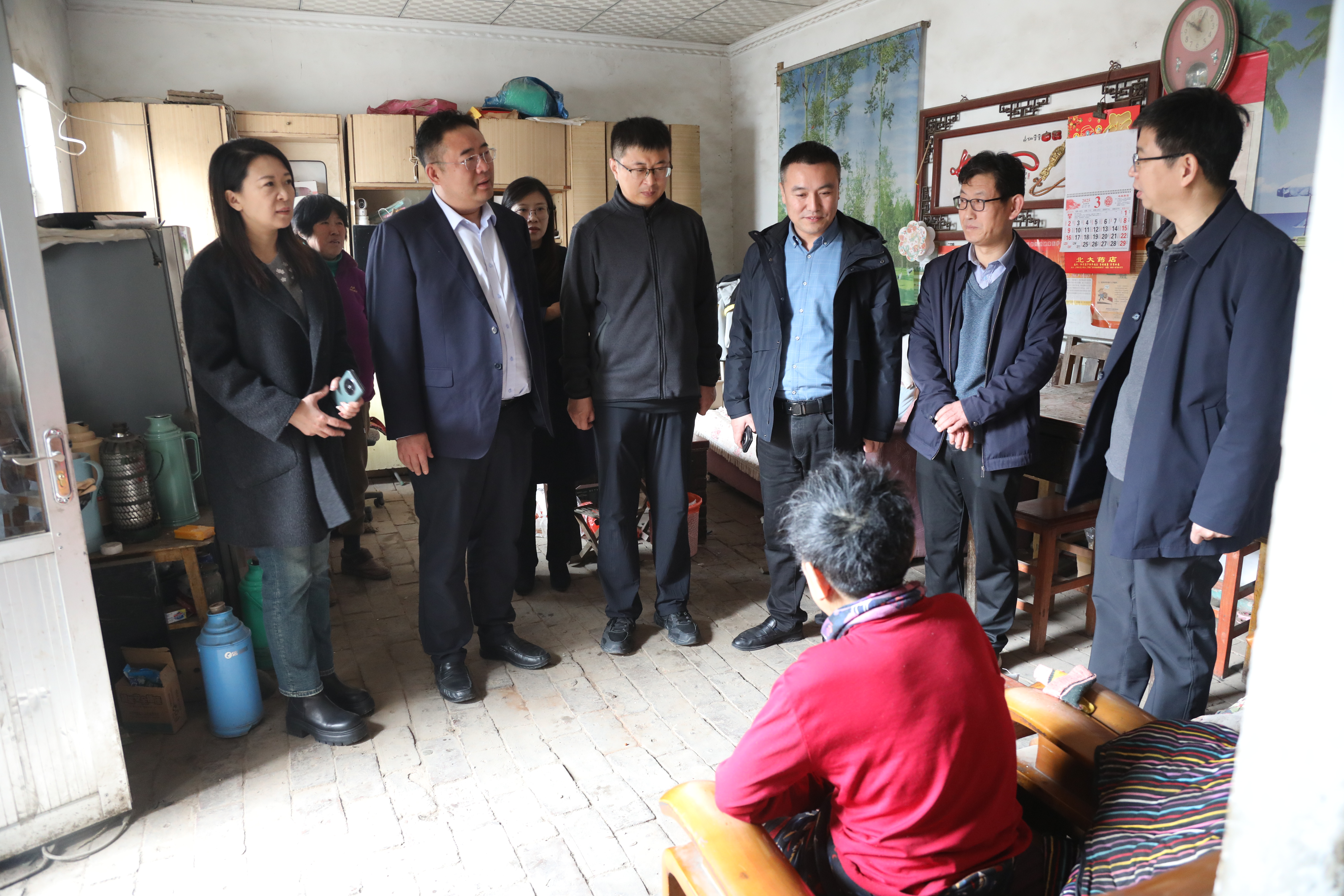弘扬雷锋精神 传递金融温度——济南分行团委联合长清支行赴归德街道开展“学雷锋”志愿服务活动