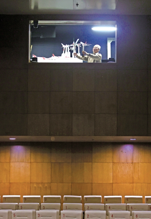 近千架飞机托起青春记忆——记山大“飞机爷爷”徐文祥