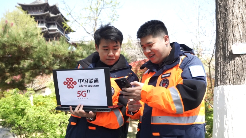 泉城春讯织就千兆网 青春匠心联通万树花