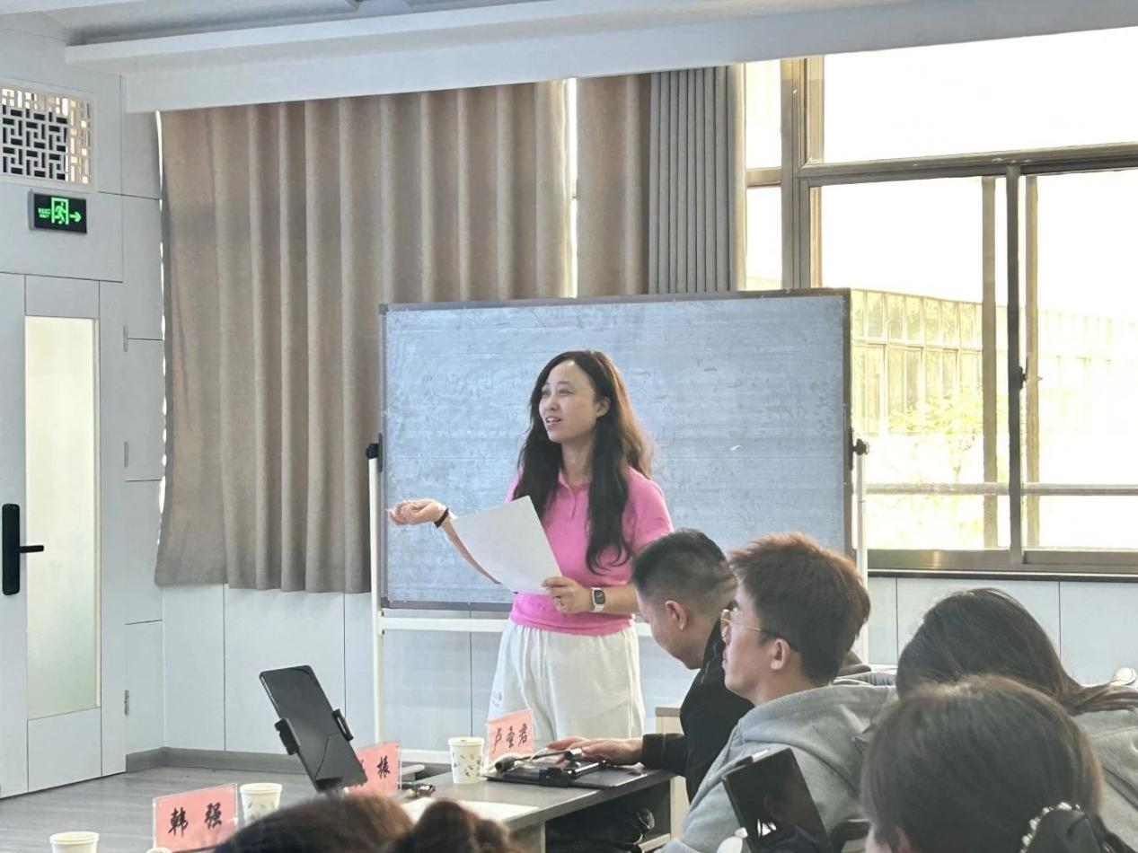 AI赋能学校宣传，科技助力高效提升——市中教育第三协作组AI赋能教育宣传分享会