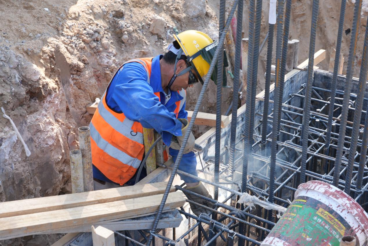 融媒·见证丨寸土寸金的城市里，怎样给优势企业腾出落脚之“地”？一块“低效用地”的前世今生