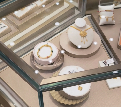 又涨价了！黄金价格突破1000元/克！济南也有不少金饰品门店推出优惠