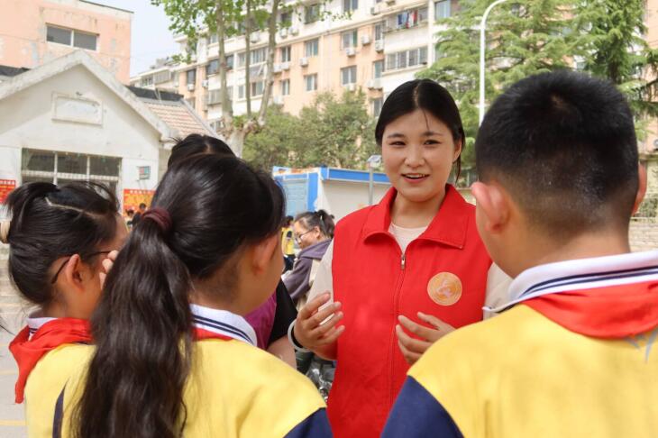 融媒·画像丨“幼吾幼以及人之幼”的当代诠释——三百“织梦人”