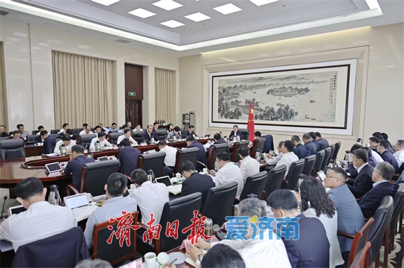 于海田主持召开市政府常务会议 研究一季度全市经济社会发展形势　