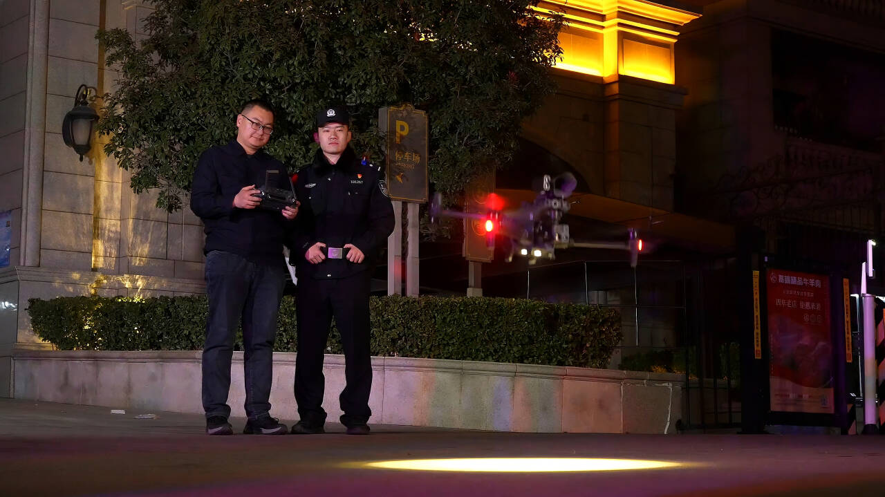 融媒·画像丨向天空要GDP！一张“飞行服务网”，激活万亿“云端市场”