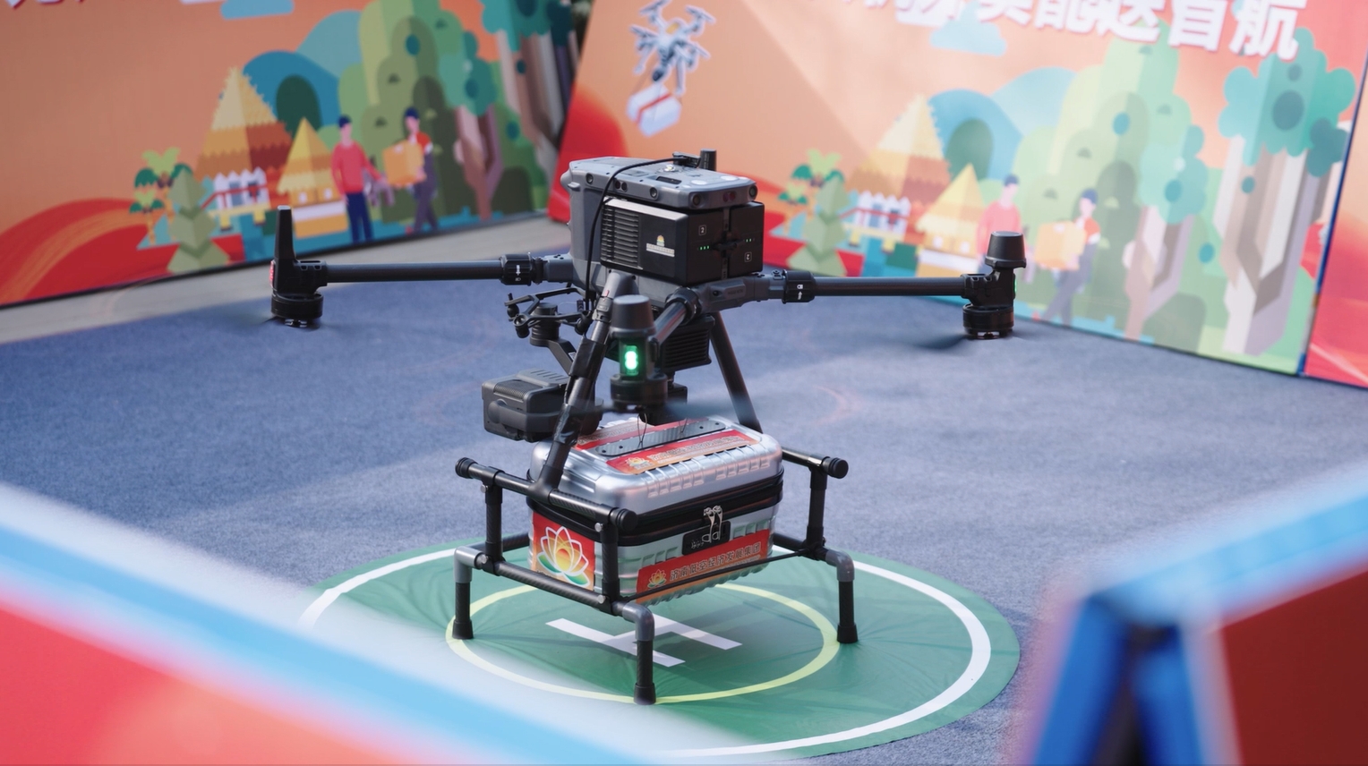 融媒·画像丨向天空要GDP！一张“飞行服务网”，激活万亿“云端市场”