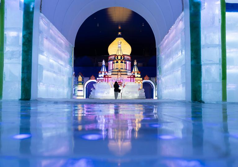 따스한 봄에 즐기는 스키...中 하얼빈, 빙설 스포츠 '핫플'로 떠올라