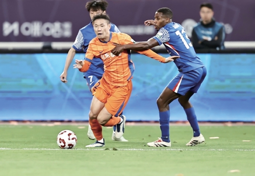 “四月战役”3胜3负 泰山队遇弱不弱遇强不强