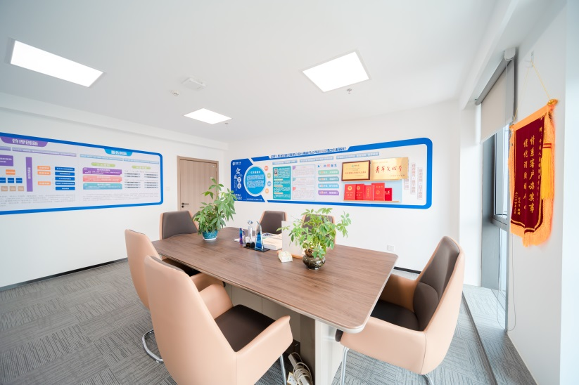 有理赔难题？找“谢工”！——记“全国劳动模范”拟表彰对象谢松宸