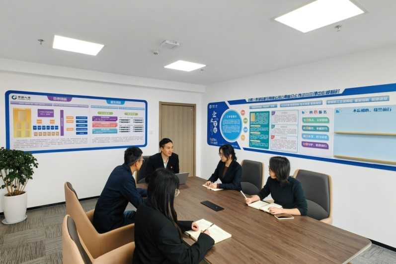 有理赔难题？找“谢工”！——记“全国劳动模范”拟表彰对象谢松宸