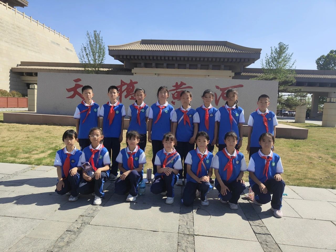 寻根黄河文化·厚植爱国情怀——温家小学四（2）中队黄河百里风景区思政实践活动