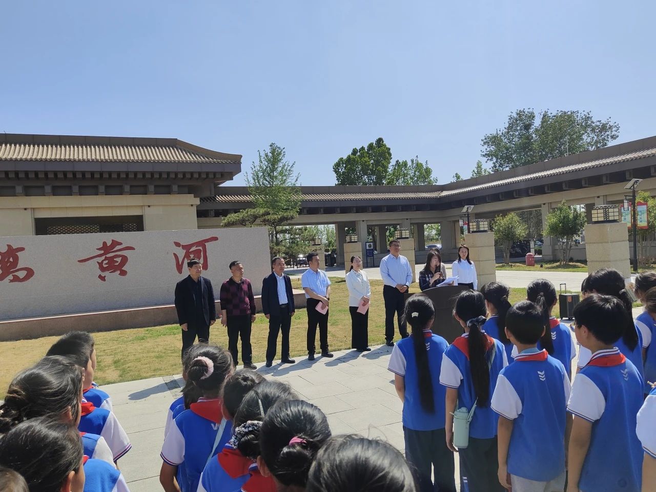 寻根黄河文化·厚植爱国情怀——温家小学四（2）中队黄河百里风景区思政实践活动