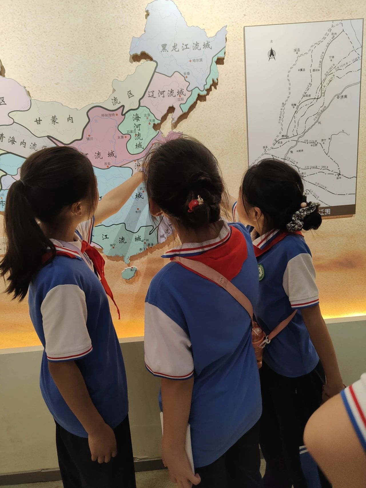 寻根黄河文化·厚植爱国情怀——温家小学四（2）中队黄河百里风景区思政实践活动