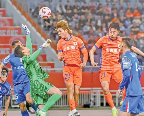 推动年轻化，已成泰山队必选题