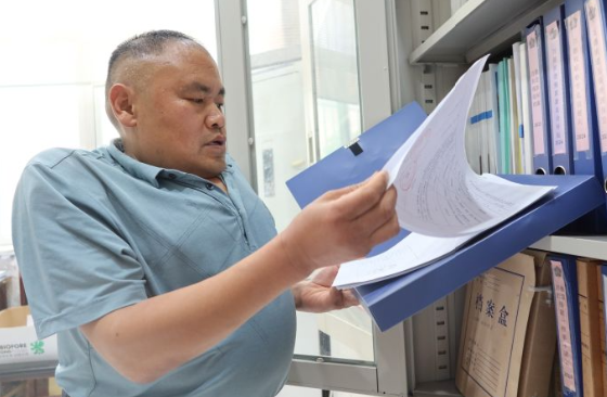 融媒·画像丨三段创业路，一生助残情——送“光”的人