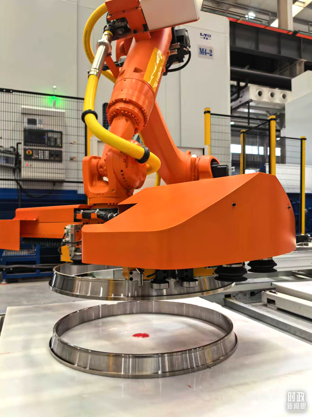 时政新闻眼丨走进这座历史文化名城，习近平重点关注了什么？