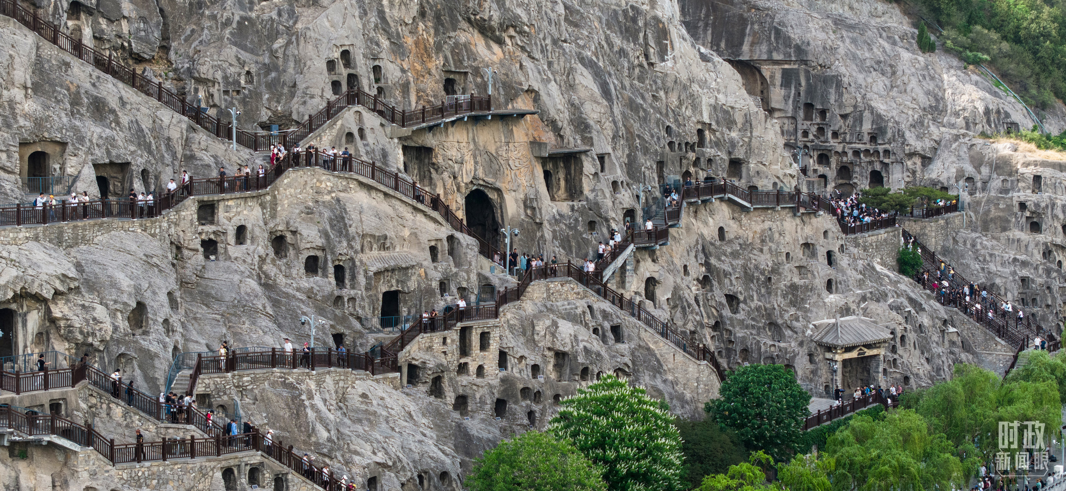 时政新闻眼丨走进这座历史文化名城，习近平重点关注了什么？