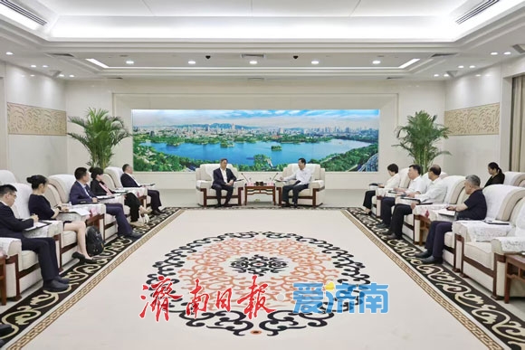 刘强会见中国工商银行股份有限公司客人