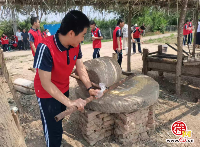 “文明乡村入镜来”主题摄影活动走进济阳新市村