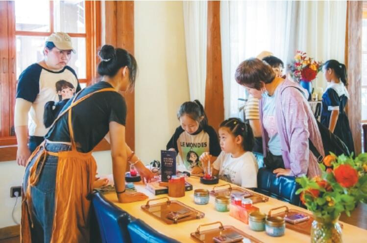 一年四季 泉在济南丨端午假期第二天 济南30家景区接待游客62.32万人次