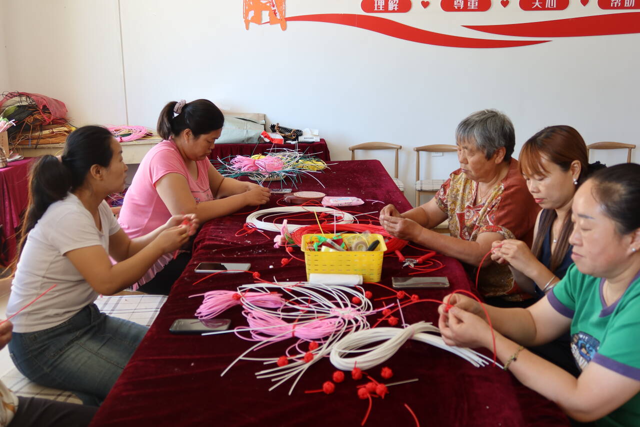 融媒·先锋丨一件件暖心代办，一幅幅振兴图景——“跑腿