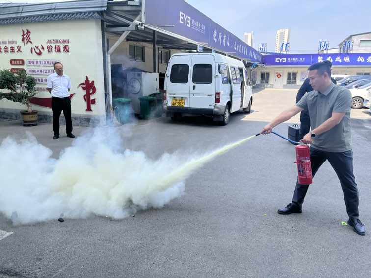 平安产险滨州中心支公司开展安全生产消防培训活动