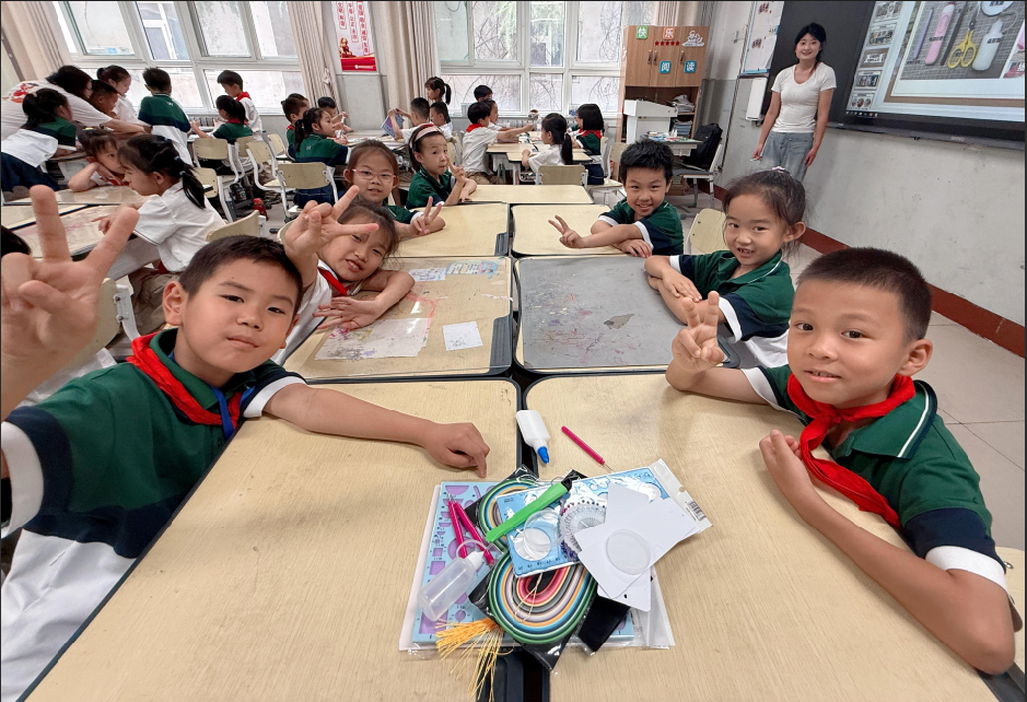 方寸纸条间传承非遗之美：济南高新区雅居园小学家校共育开启衍纸之旅