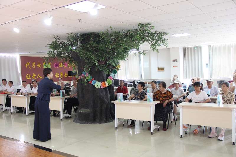 泰康人寿东营中支开展溢彩公益活动