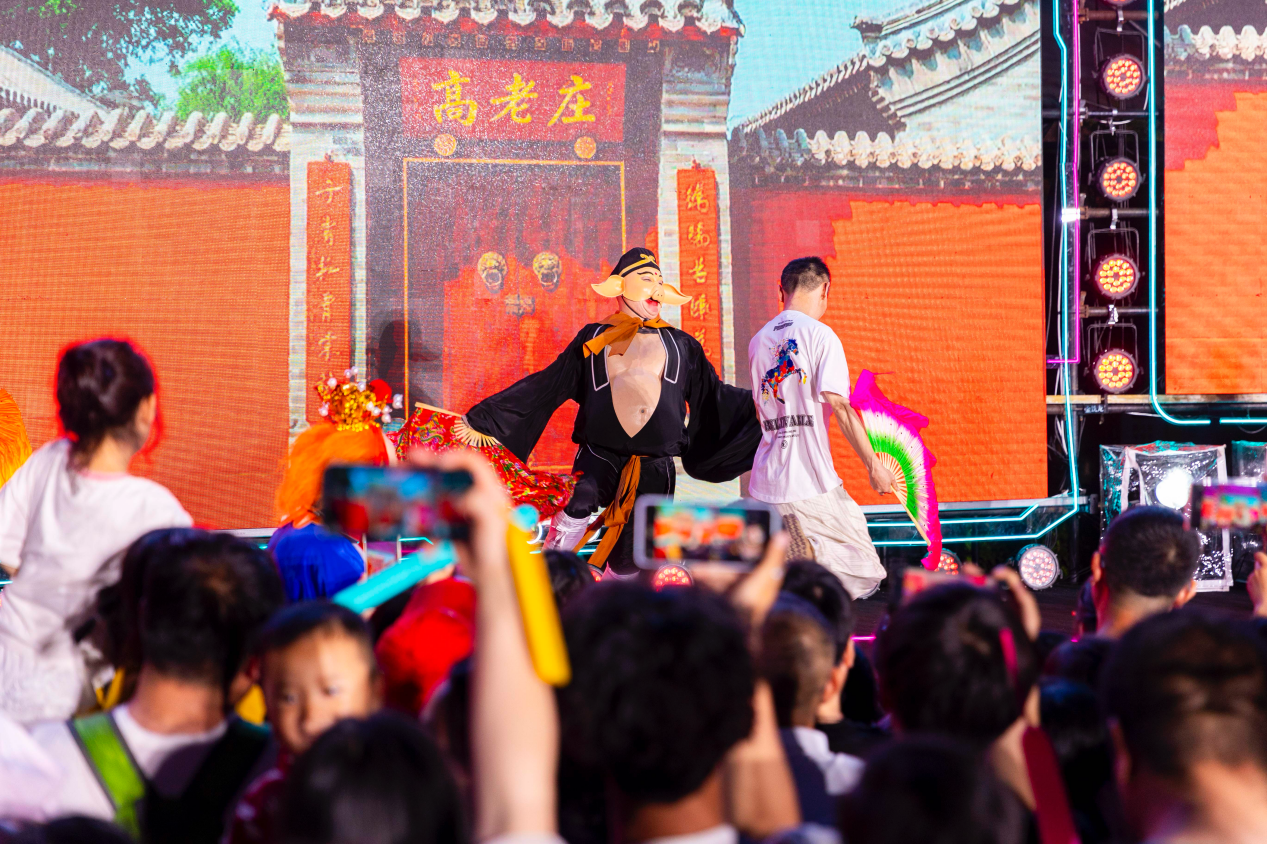 开放式乐园焕新启幕，沉浸式融合体验等你来嗨——暑假这一站来济南融创文旅城嗨翻一夏
