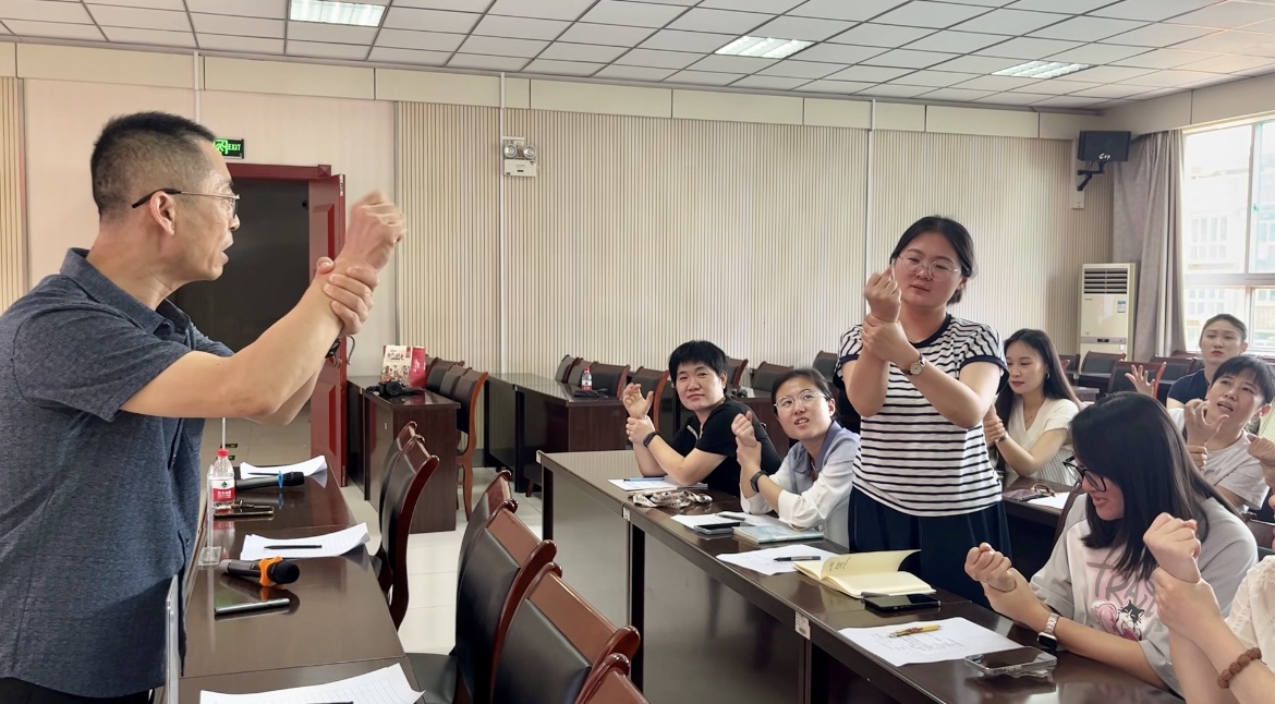 医教携手护健康 