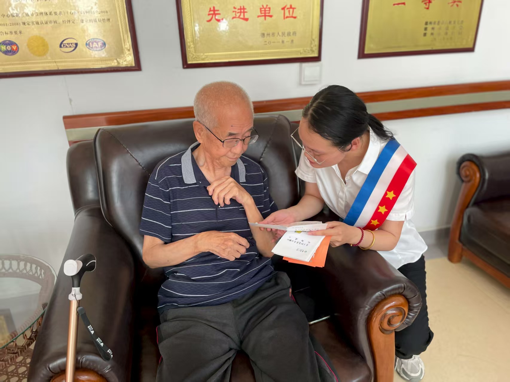 泰康人寿德州中支开展溢彩公益活动