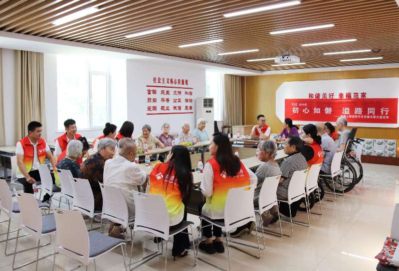 泰康人寿淄博中支开展溢彩公益活动