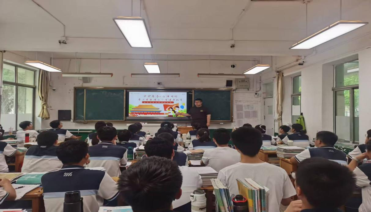 山东建筑大学“法护青春”实践团队多点开展普法与心理健康活动，护航青少年成长?