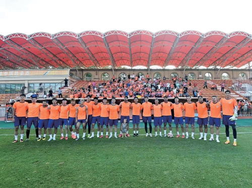 时隔两年，泰山队重启球迷开放日