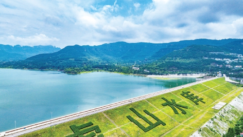 预报济南今天仍有雨，最高温33℃左右