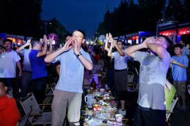 融媒·见证丨　当“齐鲁工艺”遇到“新疆风味”——跨越3000公里的酒香