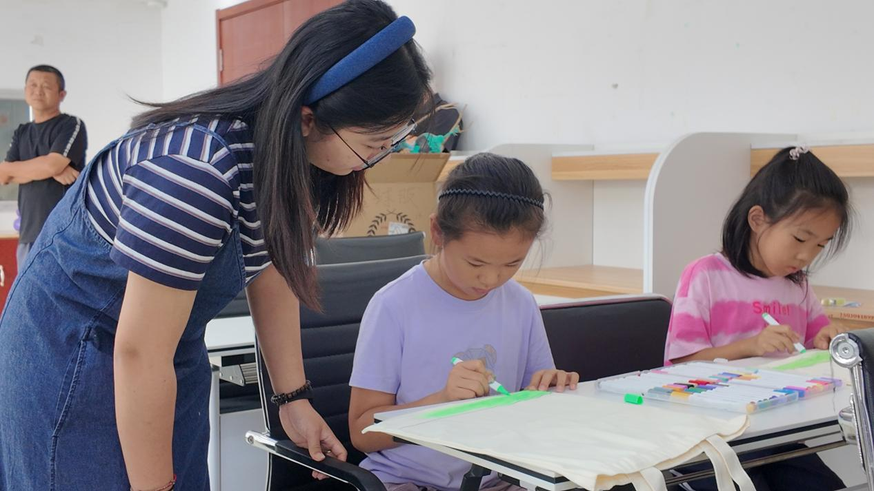 融媒·见证丨社区探索培育社会企业,居民家门口享受“全龄服务”——“社区公司”的新尝试