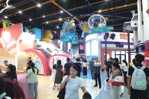 一年四季 泉在济南｜暑期过半 科技“打卡”热度不减