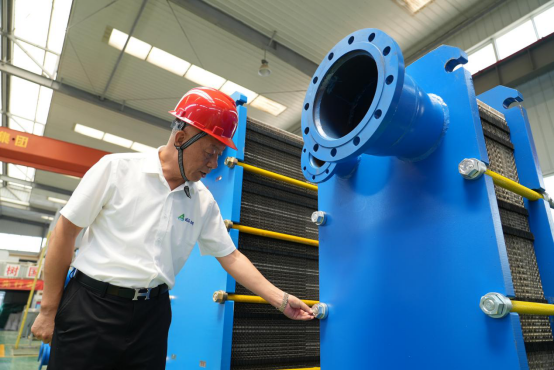 融媒·见证丨把海水淡化的技术提上去、价格打下来——“内陆造”征服“沿海需”