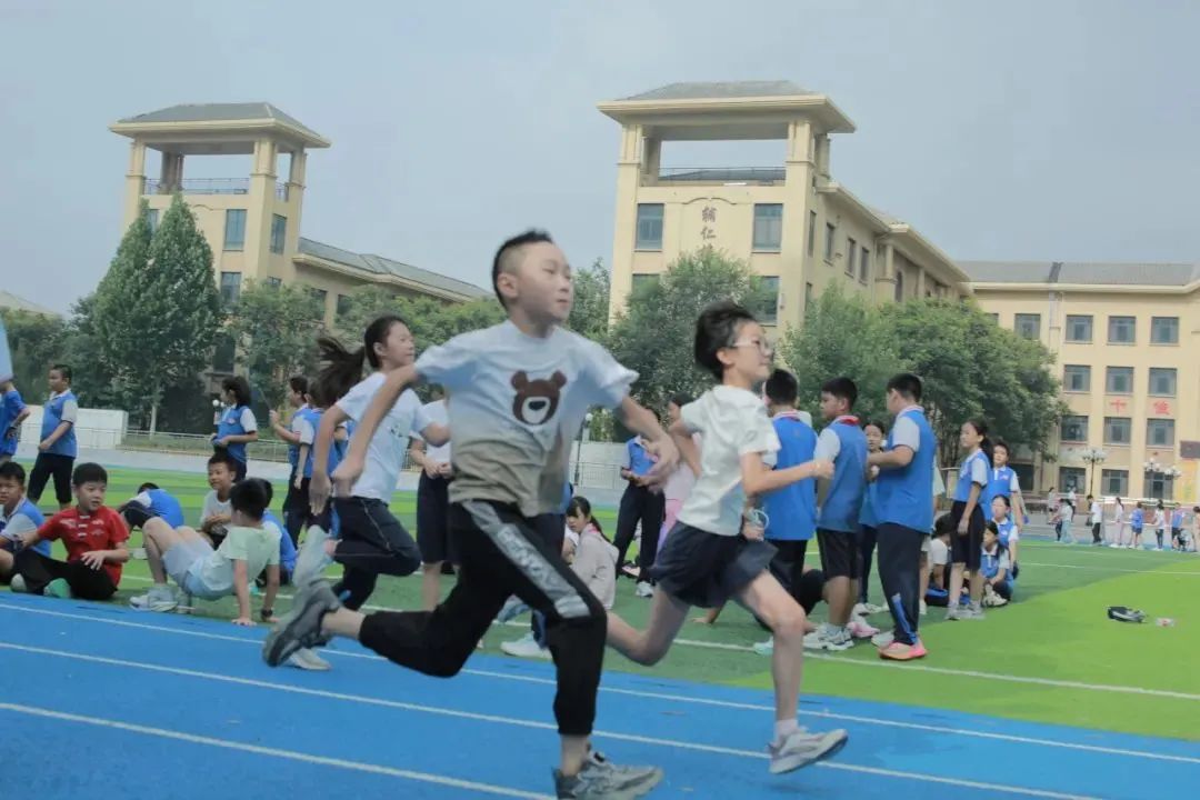 里仁学校：汗水浇灌盛夏，运动点亮童年！