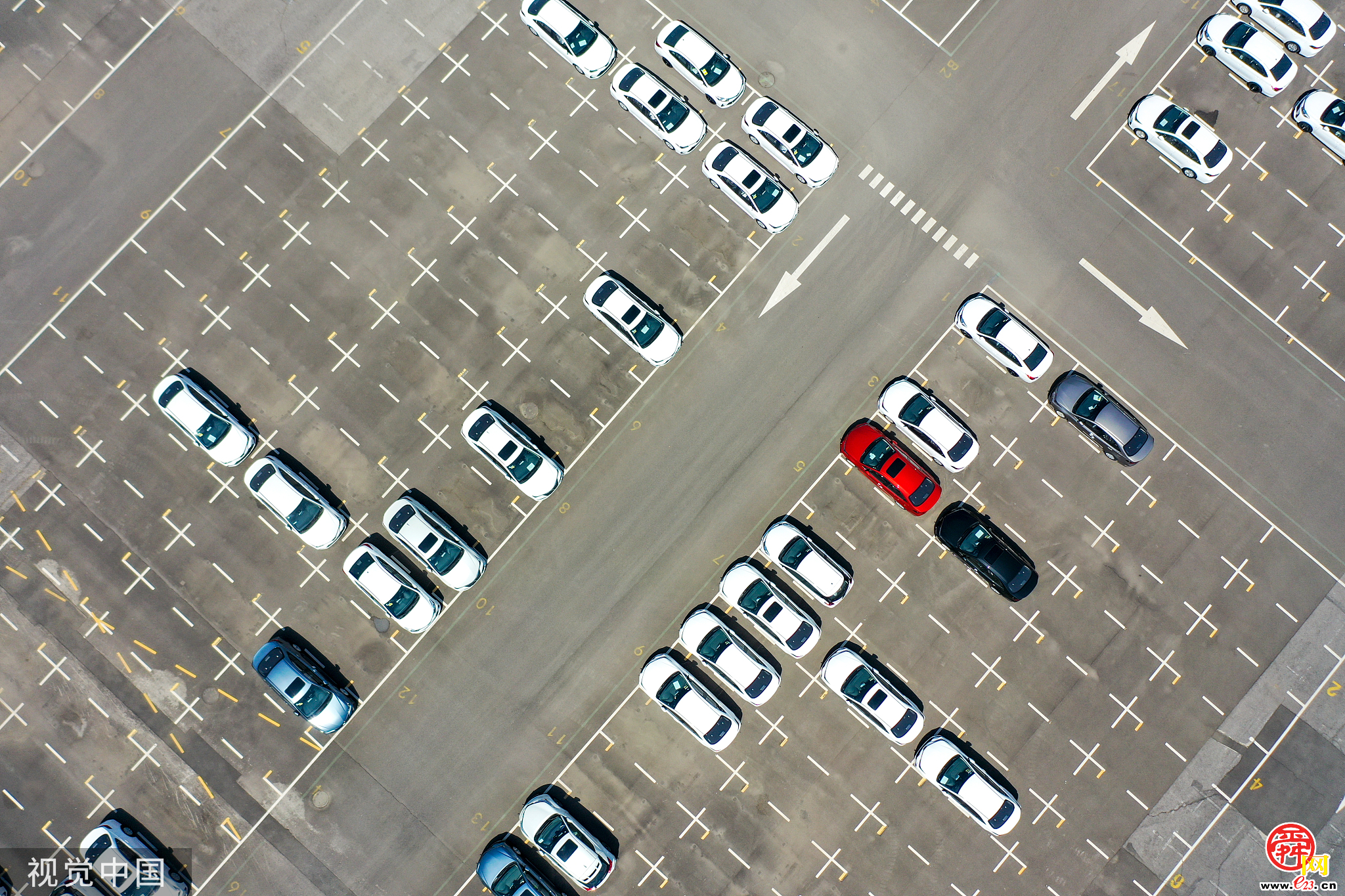 上半年山东新能源汽车产量达53.2万辆,同比增长107.1%