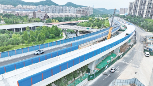 济南龙鼎立交新建匝道桥有新进展