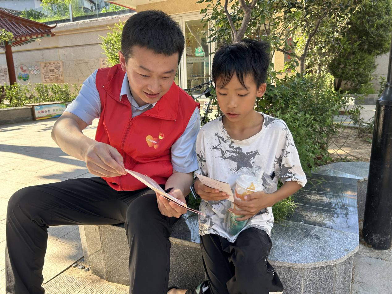 平安产险山东分公司开展夏季蚊媒传染病防治专项行动