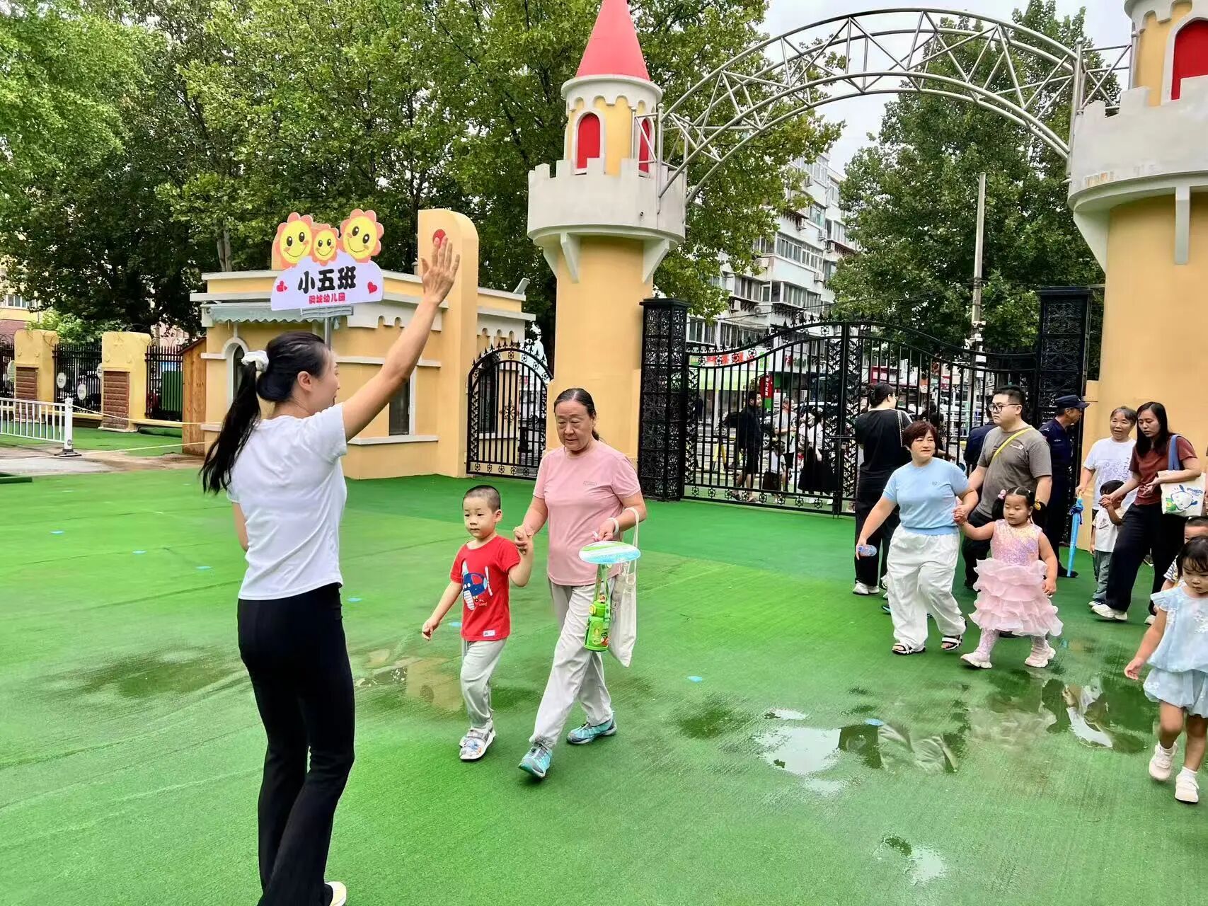 萌娃入园初体验！——钢城第一幼儿园钢城园小班试园活动